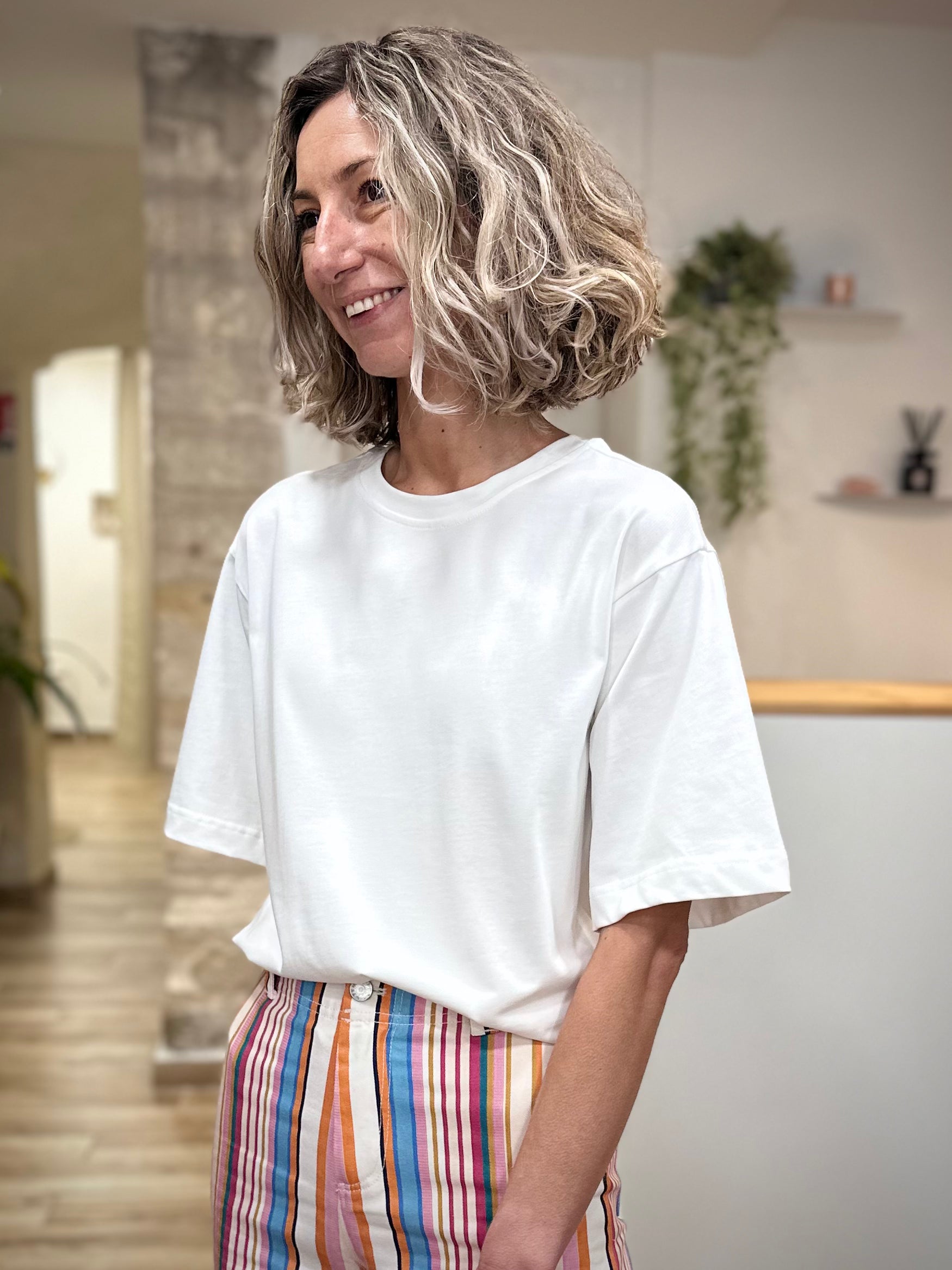 T-shirt blanc femme coupe oversize