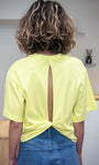 Détail dos ouvert t-shirt femme 