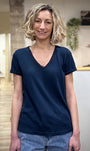 T-shirt col V élégant pour femme