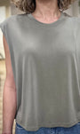 Zoom matière douce modal t-shirt femme
