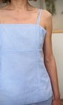 Détail texture seersucker coton du top femme 