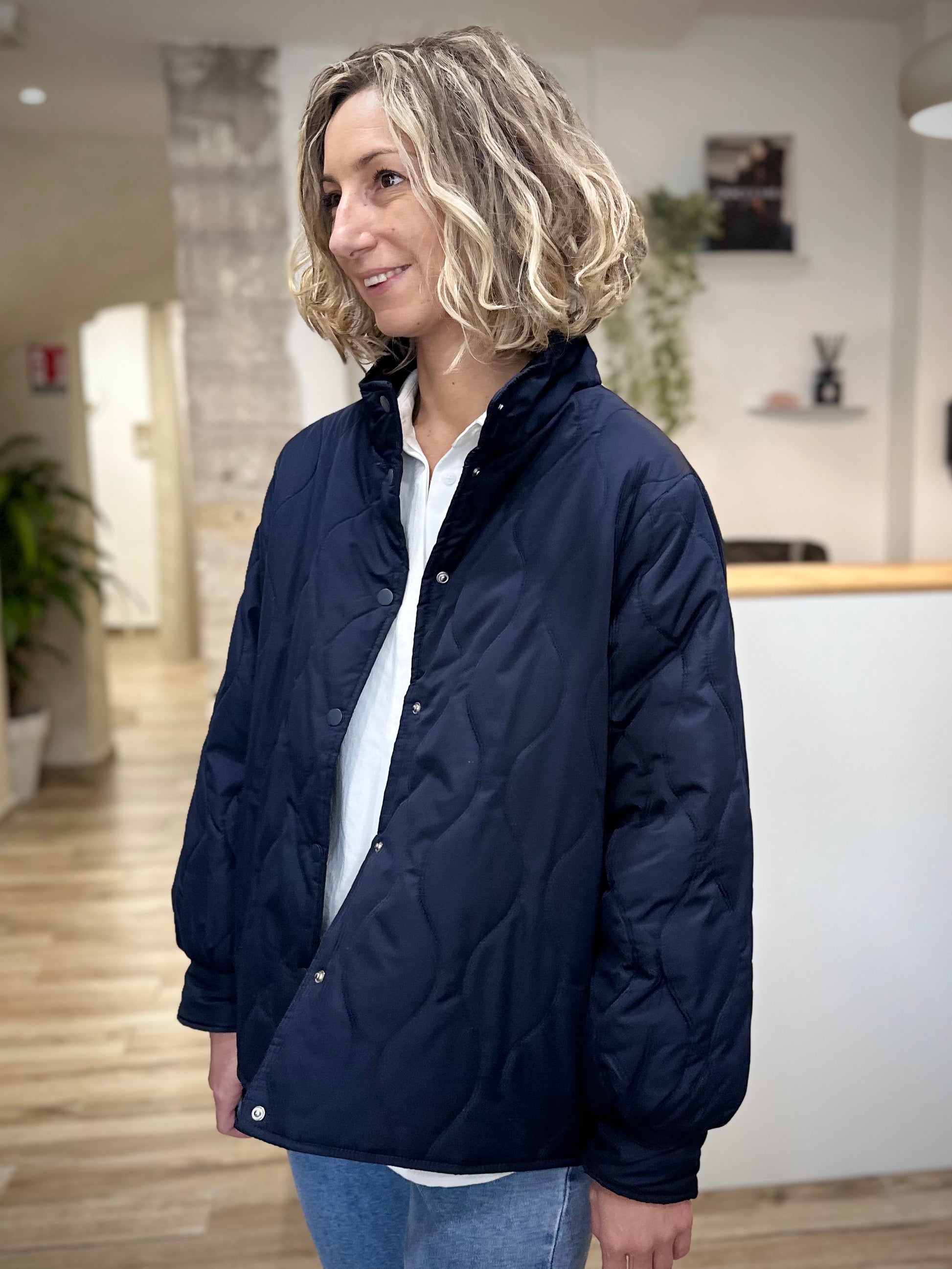 Gros plan sur le matelassage de la veste EGIA