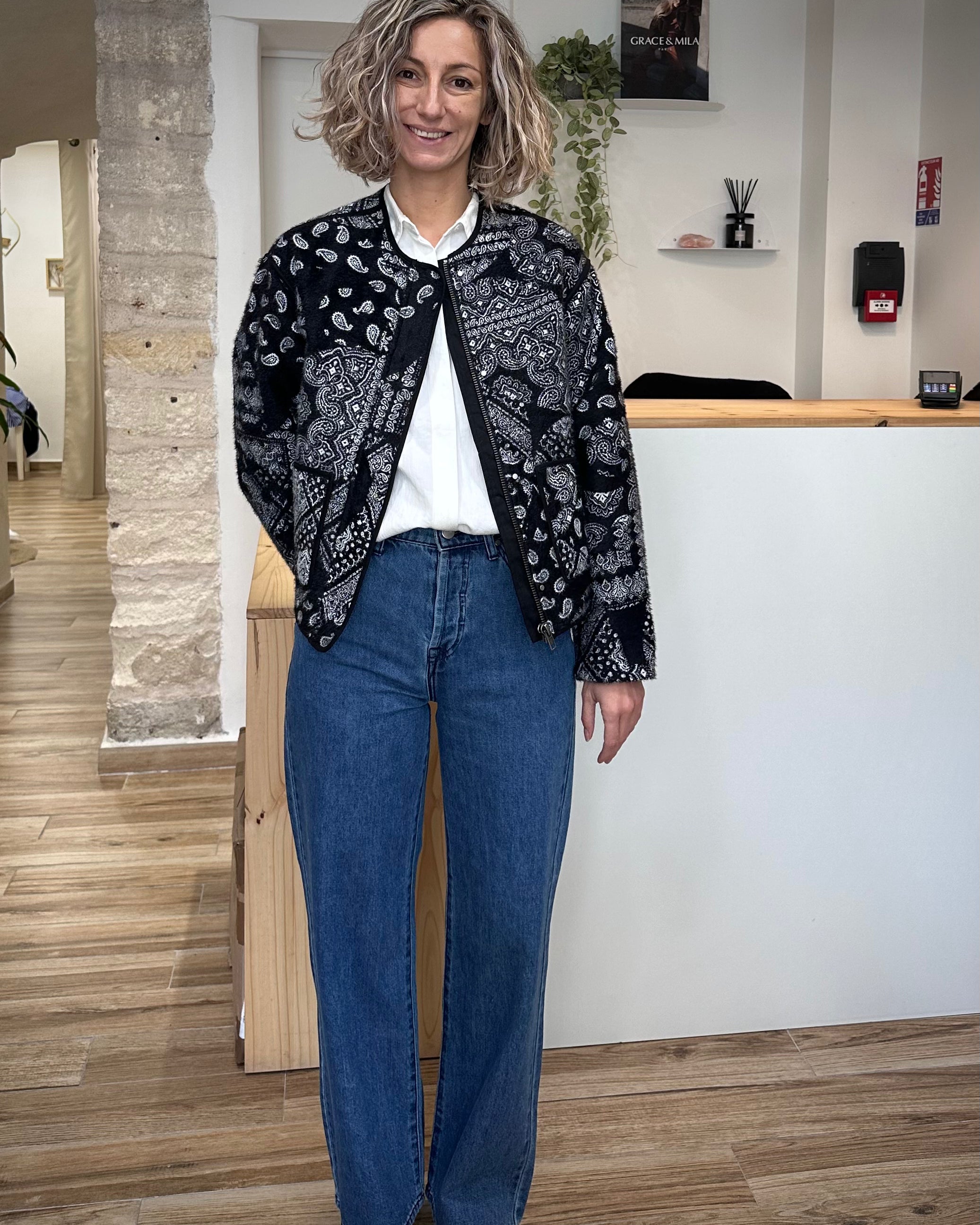 Veste Viola portée sur un jean