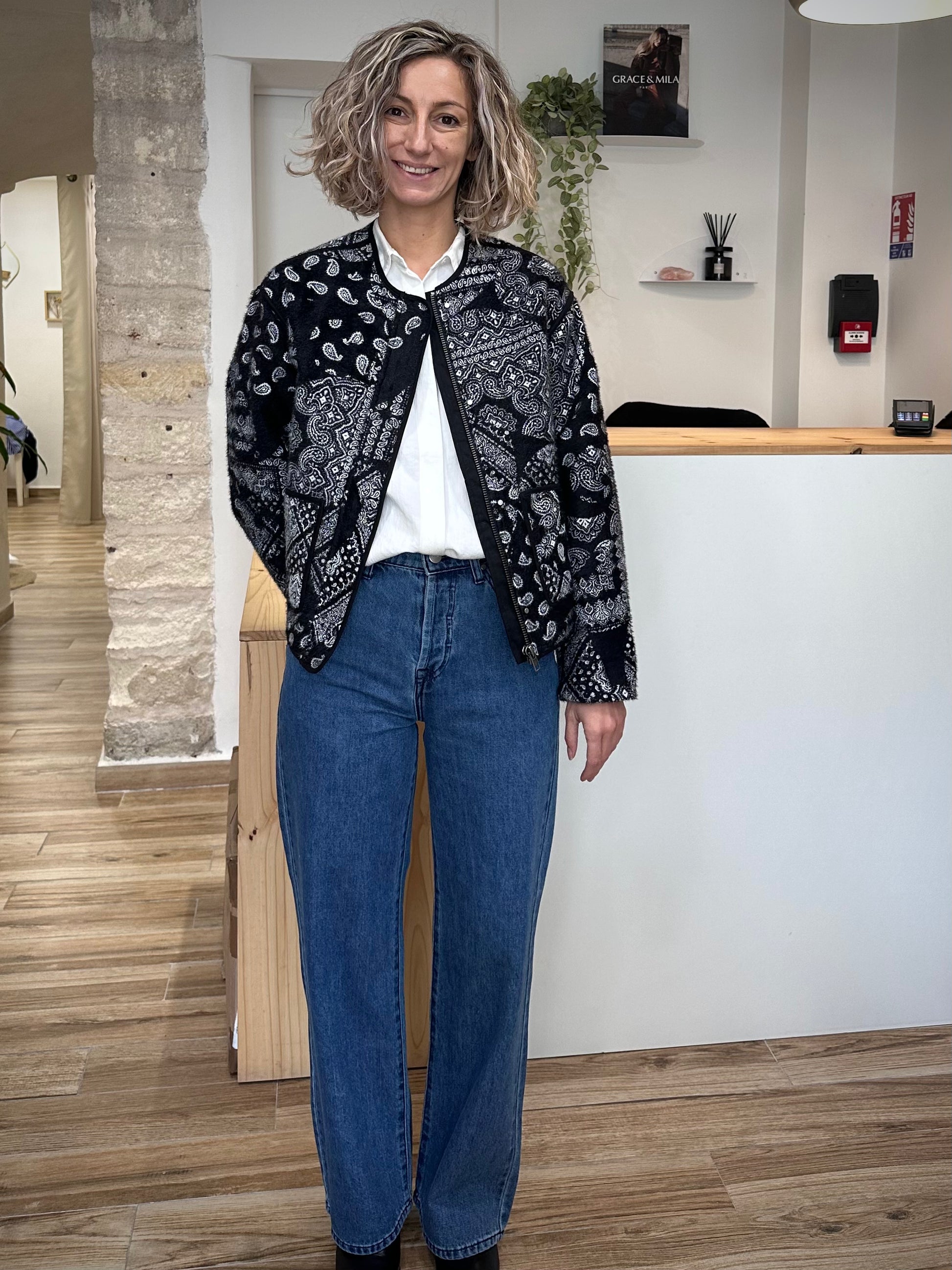 Veste Viola portée sur un jean