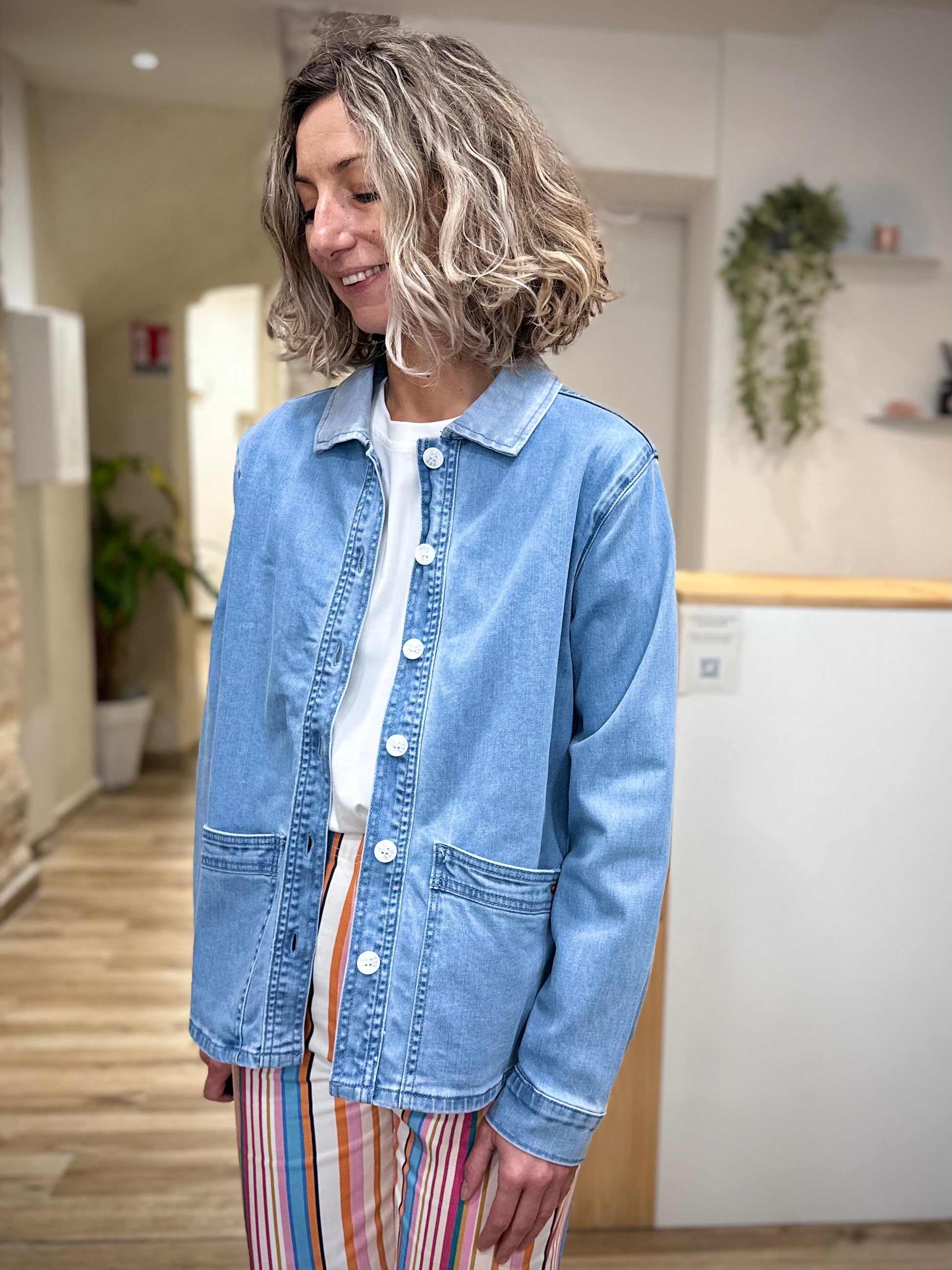 Veste denim femme coupe droite
